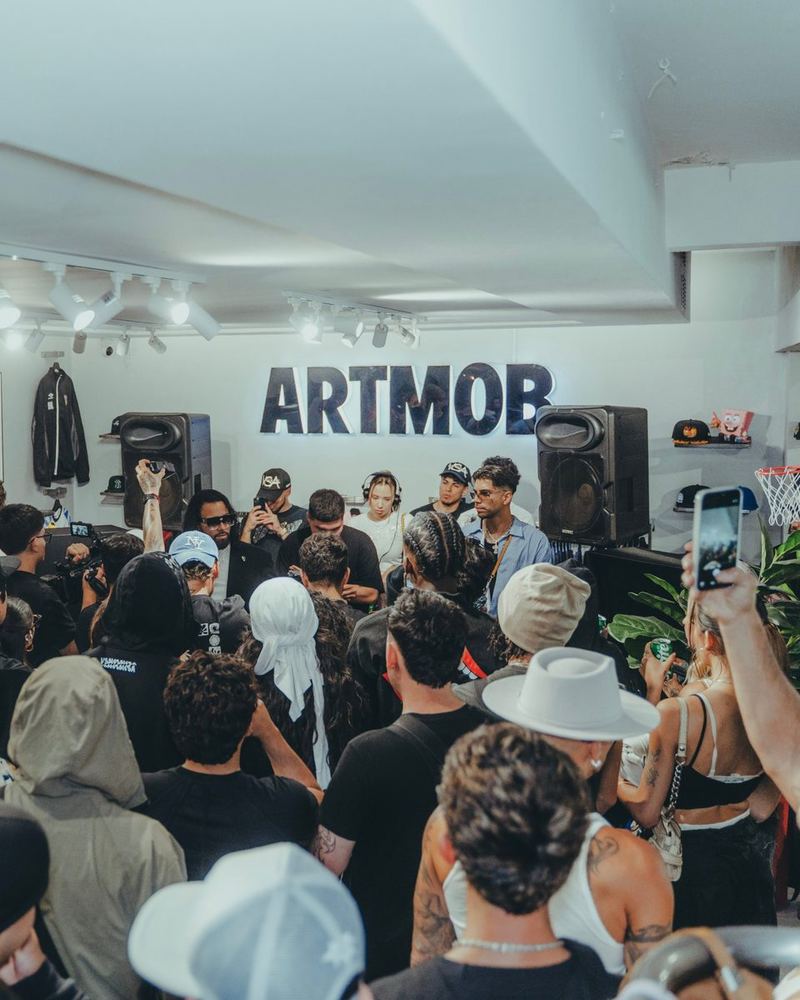 Artmob