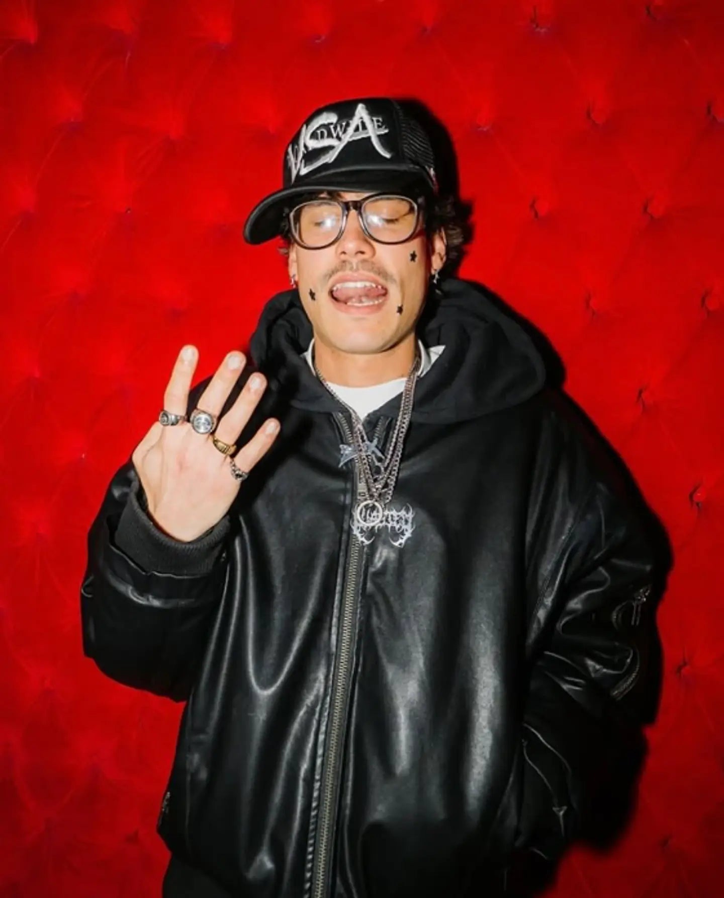 VSA Black Trasher Leather Cap